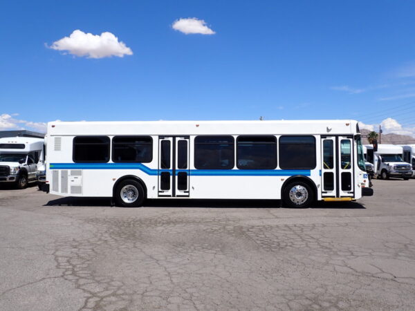2010 ElDorado National E-Z Rider II BRT T84310 - Image 5