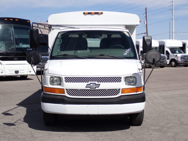 2005 Collins Bus Bantam Daycare Bus B68341 - Image 2