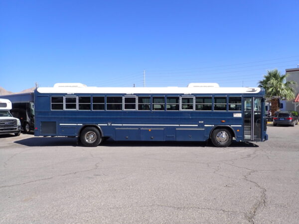 2013 Blue Bird All American Passenger Bus B95891 - Image 4