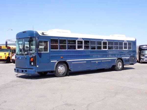 2013 Blue Bird All American Passenger Bus B95890 - Image 3