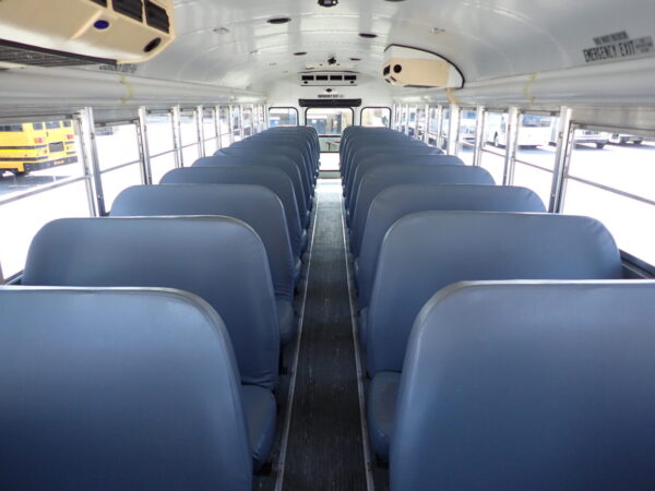 2006 Blue Bird Vision School Bus B32777 - Image 9