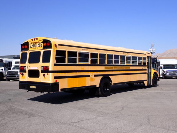 2006 Blue Bird Vision School Bus B32777 - Image 7