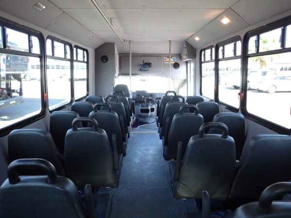 2014 ElDorado Advantage Lift Equipped Shuttle Bus S18813 - Image 10