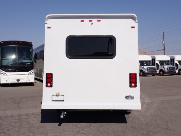2014 ElDorado Advantage Lift Equipped Shuttle Bus S18813 - Image 6