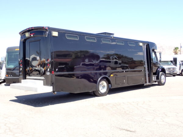 2009 M2 Freightliner Turtle Top Prison Bus SE5903 - Image 7