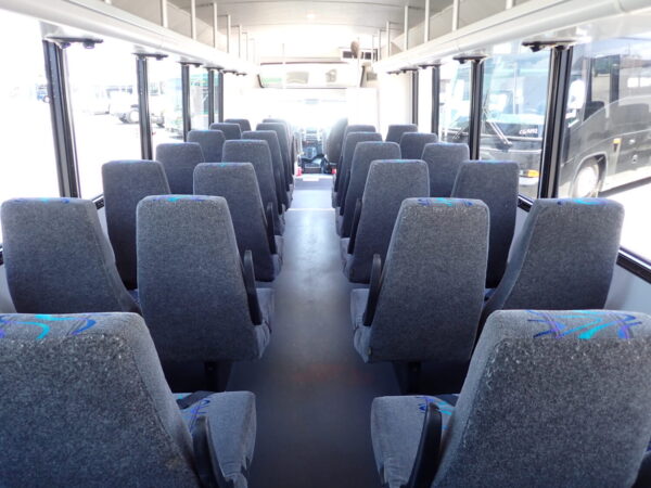 2015 Champion Defender Shuttle Bus S07142 - Image 10