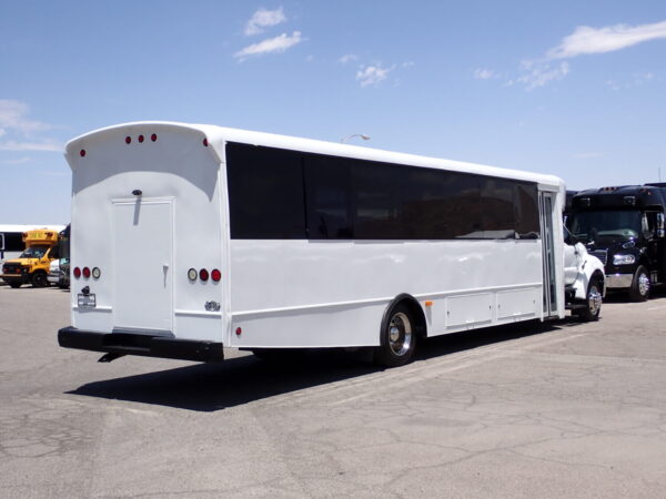 2015 Champion Defender Shuttle Bus S07142 - Image 7
