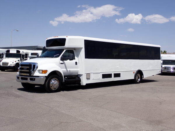 2015 Champion Defender Shuttle Bus S07142 - Image 3
