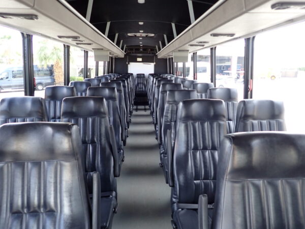 2015 Champion Defender Shuttle Bus SM5348 - Image 9