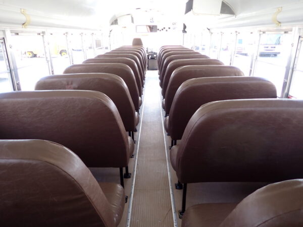 2005 Blue Bird Vision School Bus B26412 - Image 10