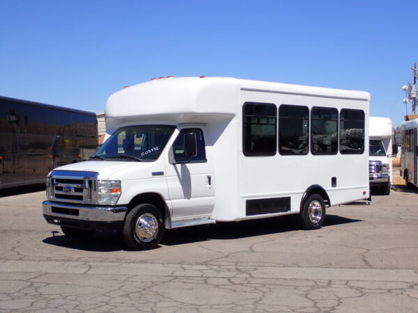 2010 Starcraft Allstar Shuttle Bus S03772 - Image 3