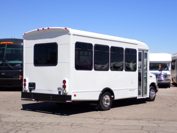 2010 Starcraft Allstar Shuttle Bus S03772 - Image 7
