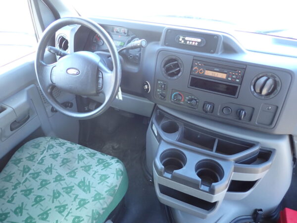 2014 Starcraft Allstar Lift Equipped Shuttle Bus S88873 - Image 11