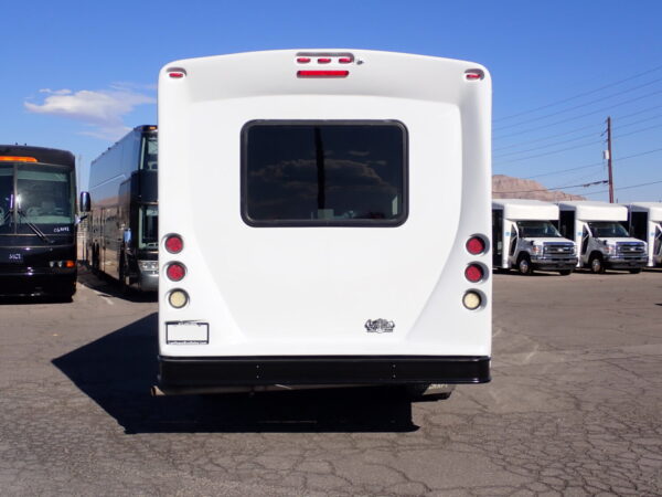 2014 Starcraft Allstar Lift Equipped Shuttle Bus S88873 - Image 6