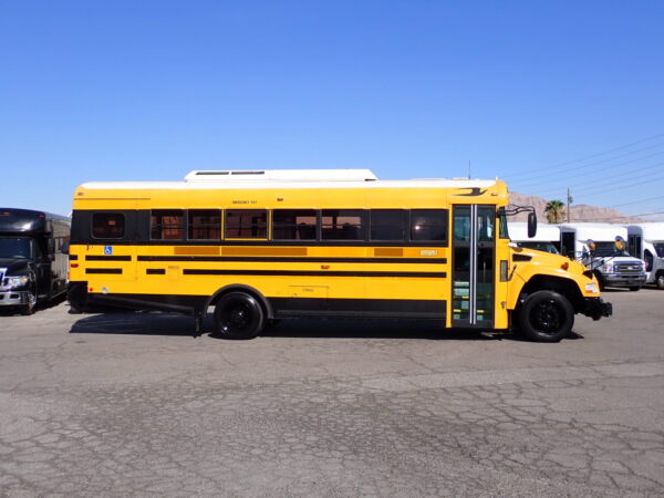 2010 Blue Bird Vision Lift Equipped School Bus B74237 - Image 4