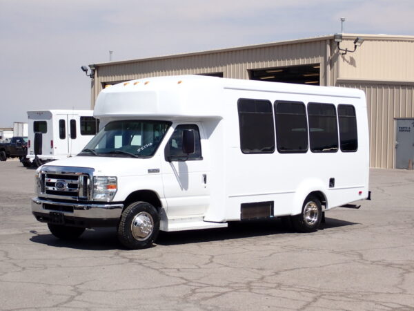 2016 Elkhart Coach ECII Lift Equipped Shuttle S51310 - Image 3