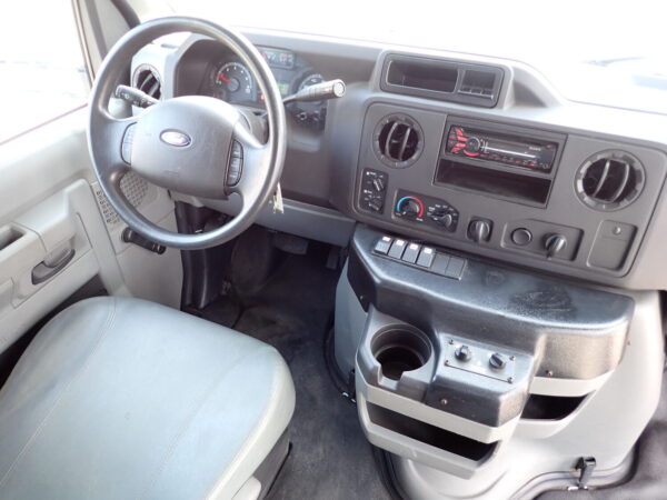 2016 Elkhart Coach ECII Lift Equipped Shuttle S51310 - Image 10