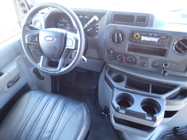 2023 Starcraft Allstar Shuttle Bus S30518 - Image 11