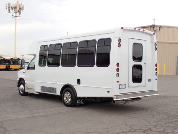 2021 Elkhart Coach ECII Lift Equipped Shuttle S01154 - Image 5