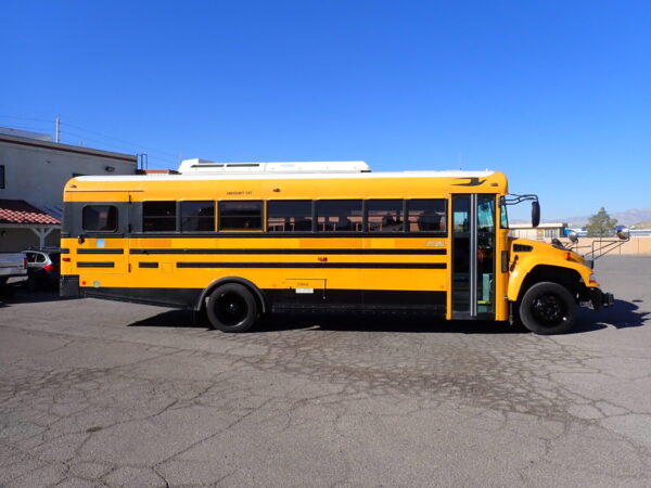 2010 Blue Bird Vision Lift Equipped School Bus B74268 - Image 4