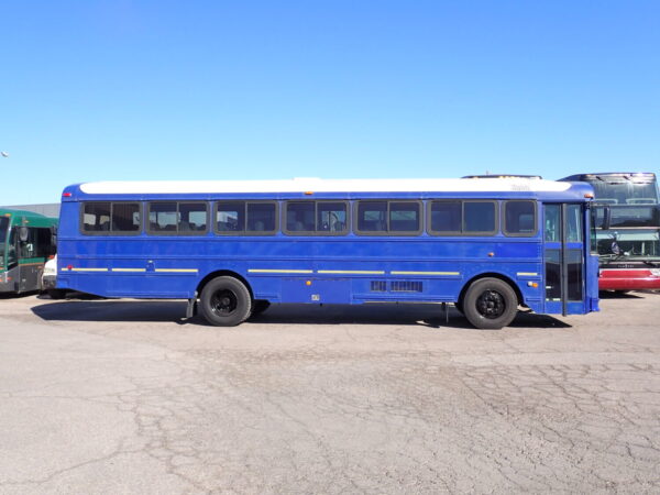 2004 Thomas Saf-T-Liner EF School Bus B34174 - Image 4