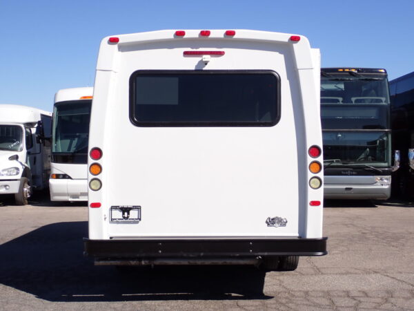 2014 Elkhart Lift Equipped Shuttle Bus S97452 - Image 5