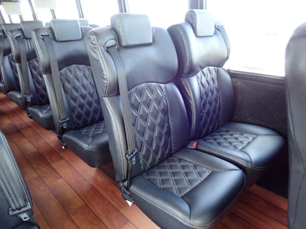 2014 Grech Motors GM40 Executive Shuttle Bus ST0682 - Image 8