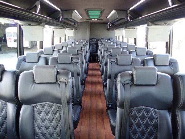 2014 Grech Motors GM40 Executive Shuttle Bus ST0682 - Image 9
