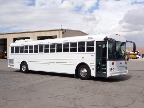 2013 Thomas Saf-T-Liner HDX Activity Bus B52843