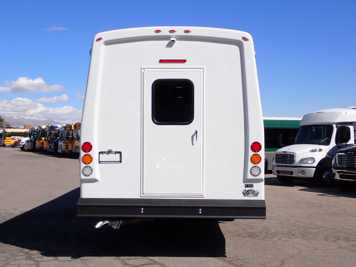 NEW 2026 ECD KSIR M2 Freightliner Executive Shuttle SP4191 - Image 6