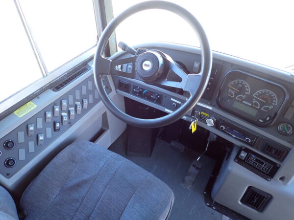 2013 Thomas Saf-T-Liner HDX Activity Bus B52846 - Image 10