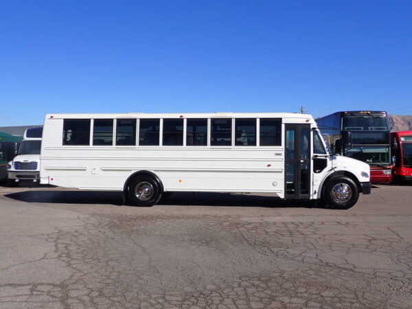 2013 Thomas Saf-T-Liner C2 Bus BU7463 - Image 4