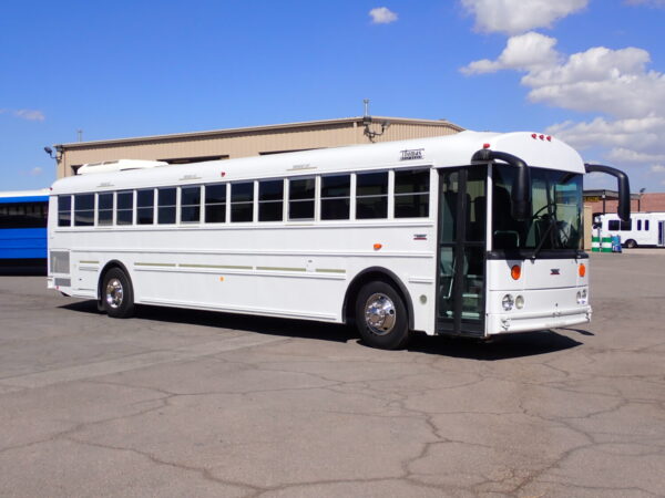 2013 Thomas Saf-T-Liner HDX Activity Bus B52846
