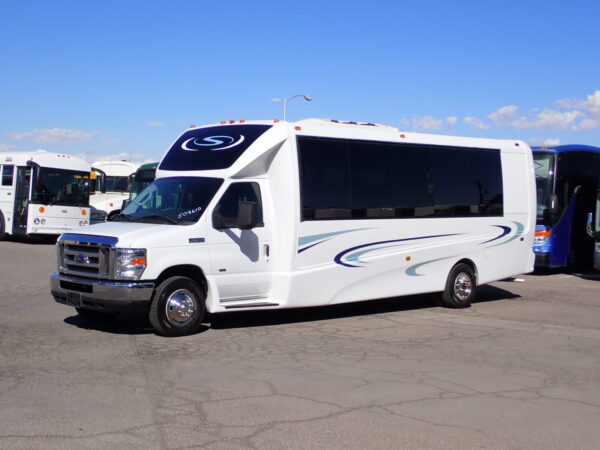 2019 Grech Motors GM28 Executive Style Shuttle Bus S08610 - Image 3