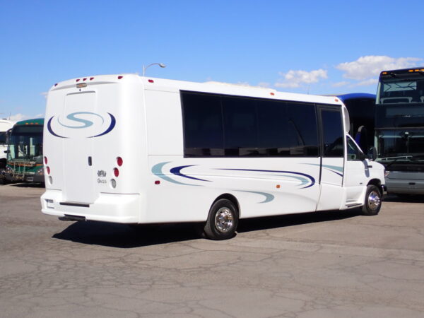 2019 Grech Motors GM28 Executive Style Shuttle Bus S08610 - Image 7
