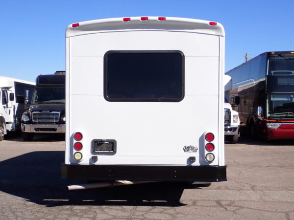 2010 Starcraft Allstar Shuttle Bus S00516 - Image 6