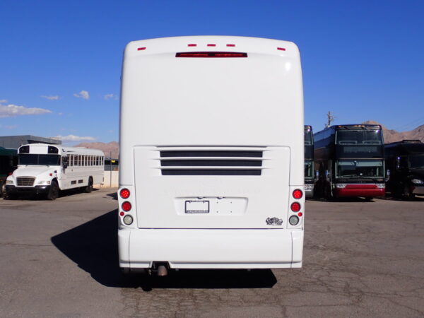2009 MCI J4500 Highway Coach C65314 - Image 6