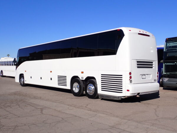 2009 MCI J4500 Highway Coach C65314 - Image 5