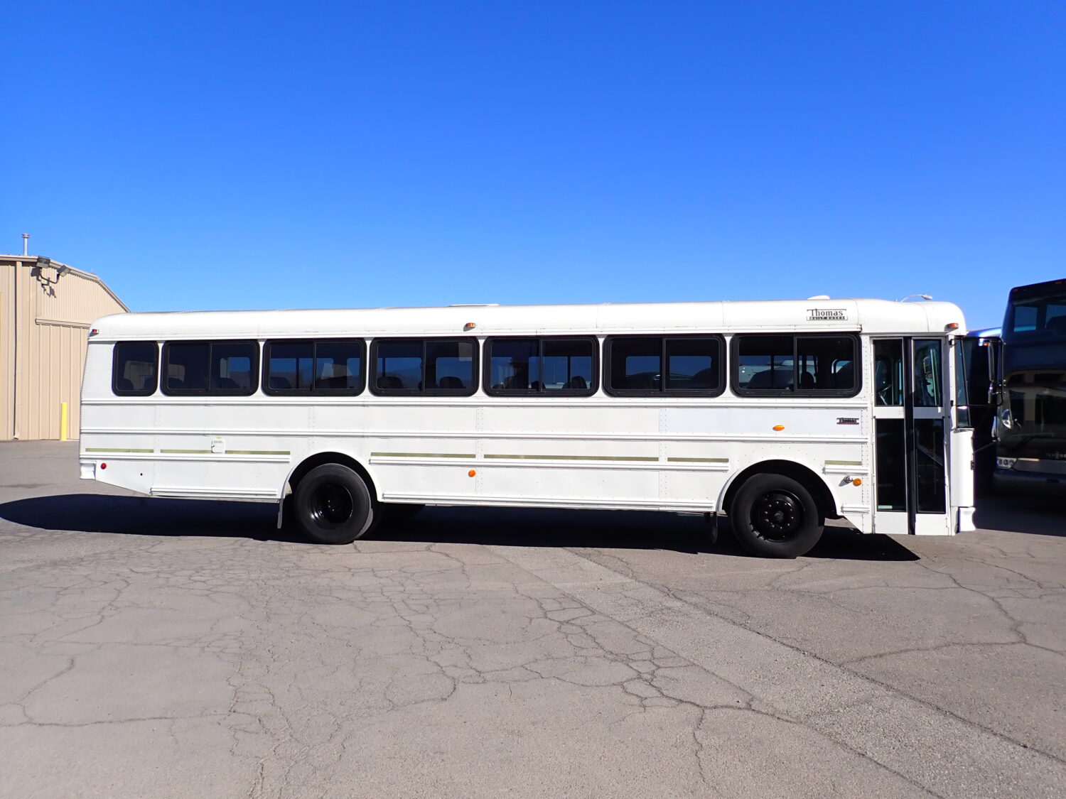 2005 Thomas Saf-T-Liner EF School Bus B60188 - Image 4