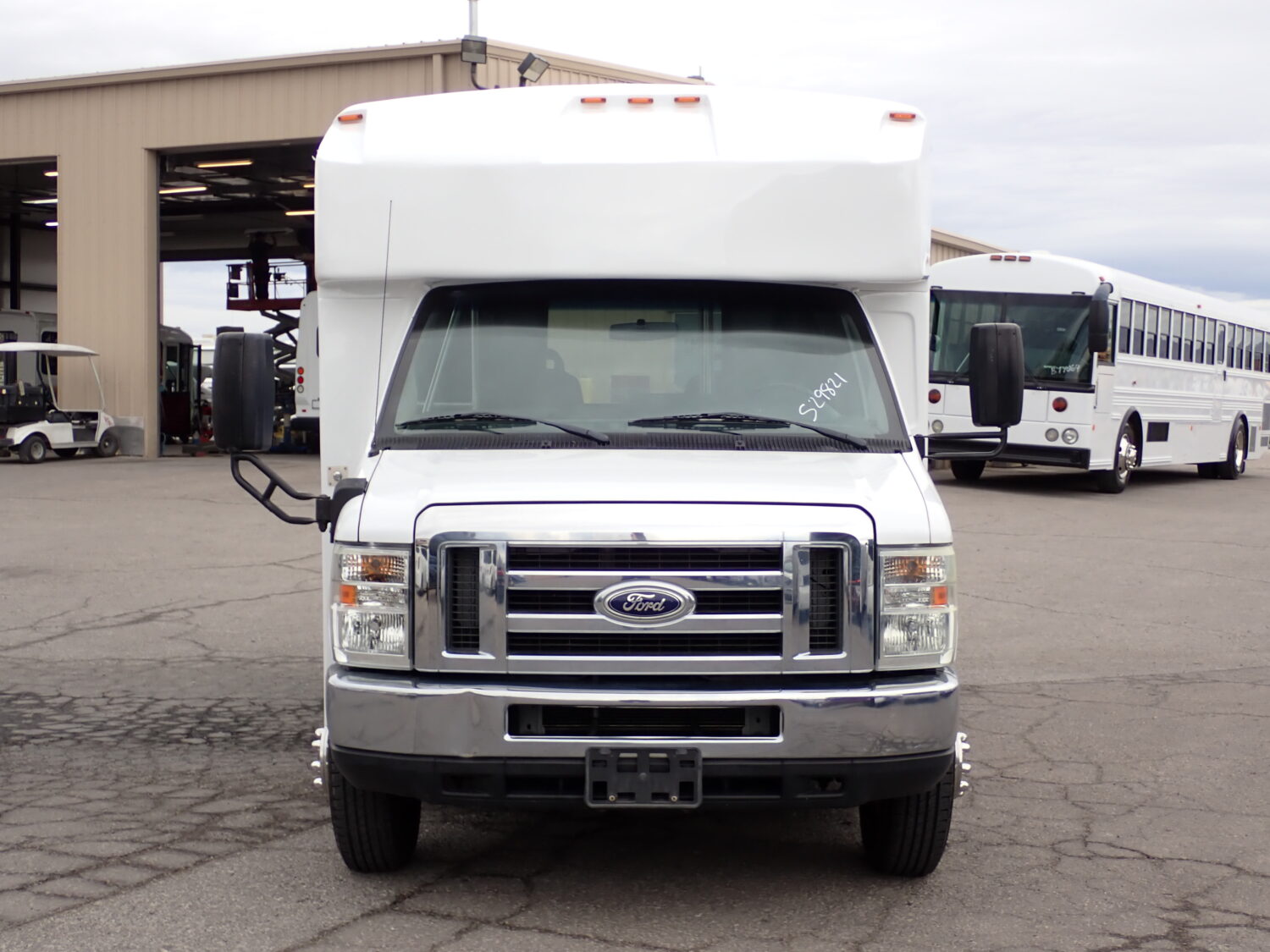 2016 Goshen Lift Equipped Shuttle Bus S29821 - Image 2