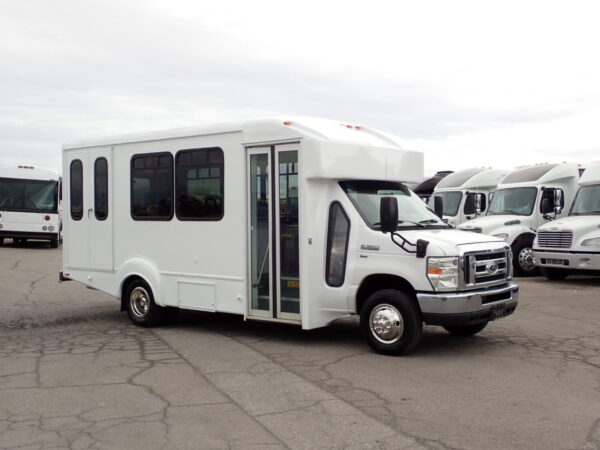 2016 Goshen Lift Equipped Shuttle Bus S29821