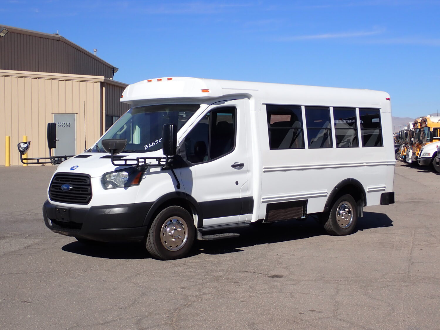 2016 Collins MFSAB Daycare Bus B66322 - Image 3