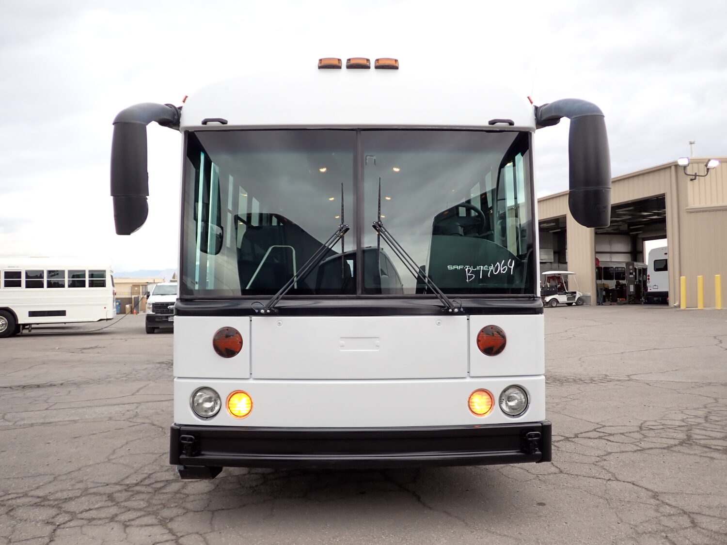 2009 Thomas Saf-T-Liner HDX MFSAB School Bus B17064 - Image 2