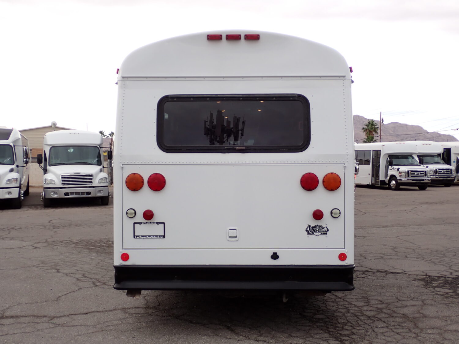 2009 Thomas Saf-T-Liner HDX MFSAB School Bus B17064 - Image 6