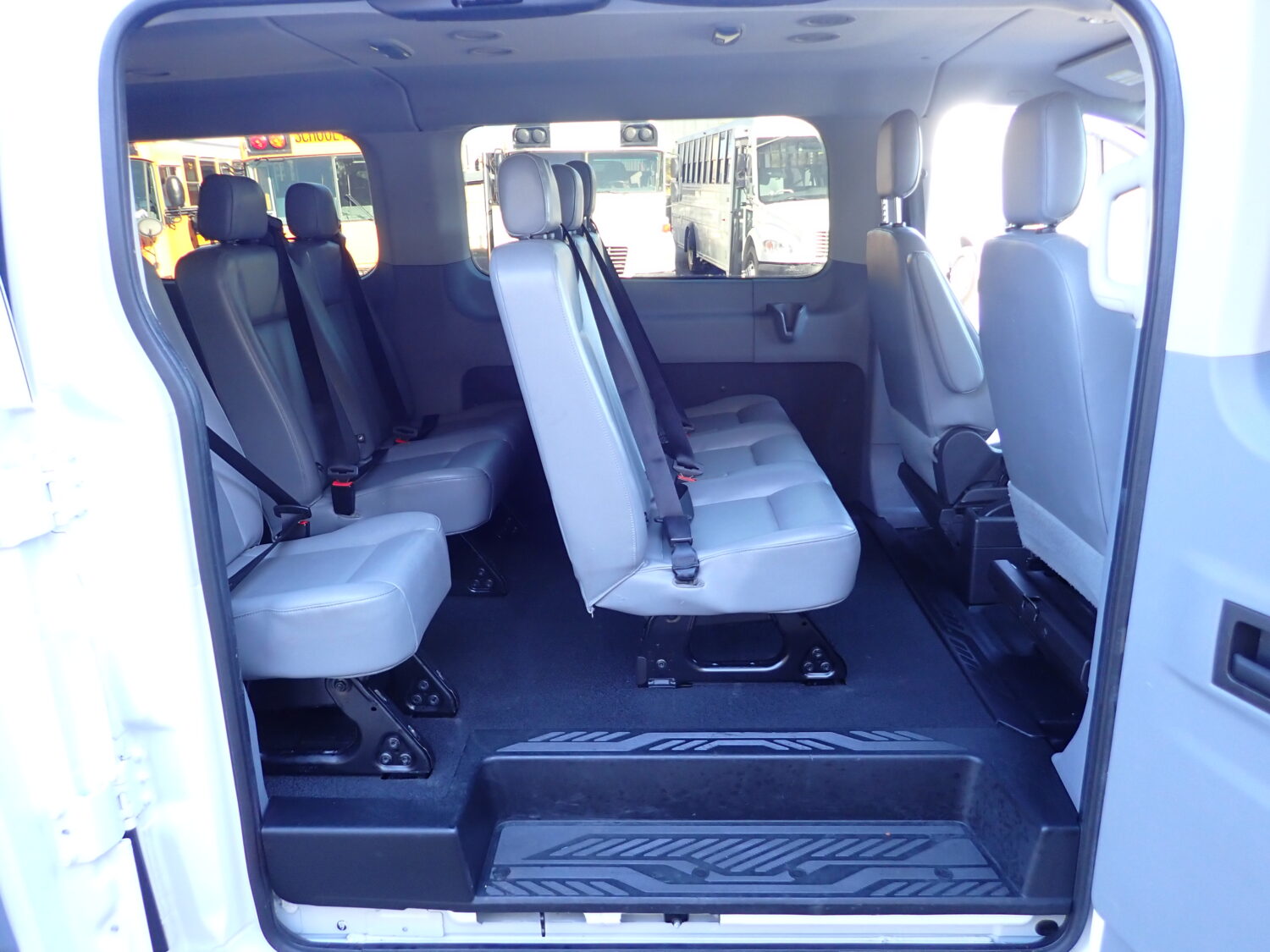 2016 Ford Transit Passenger Van S60678 - Image 9