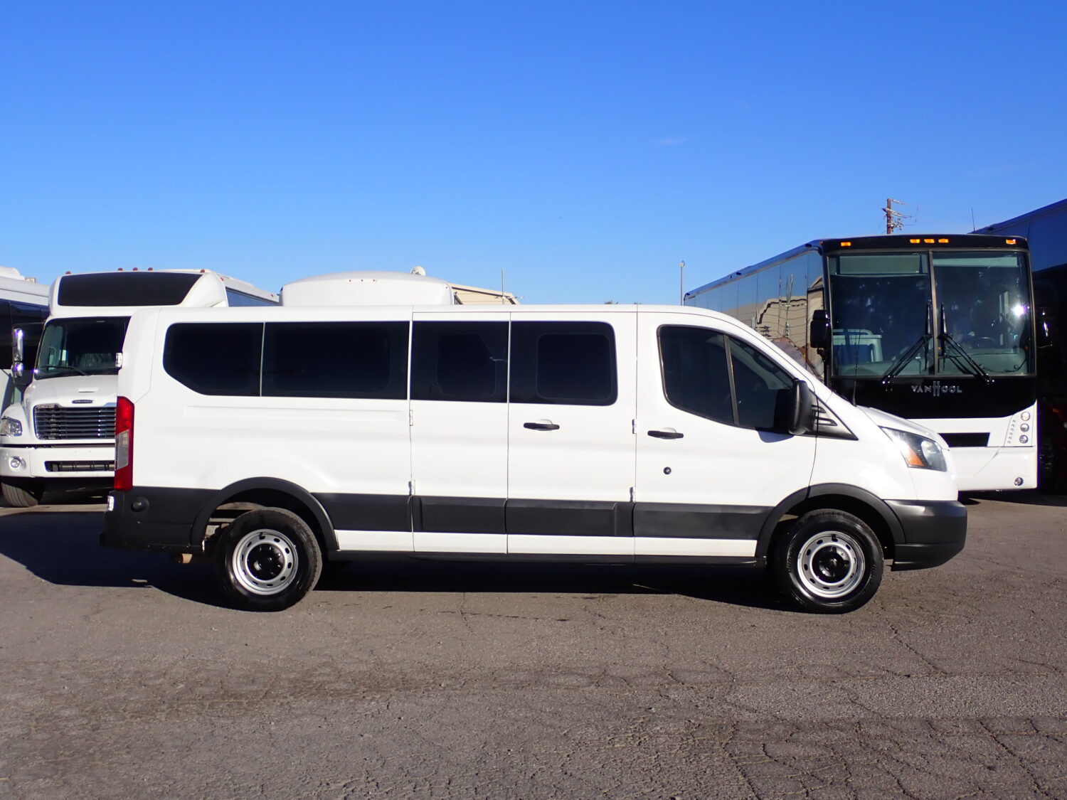 2016 Ford Transit Passenger Van S60678 - Image 4