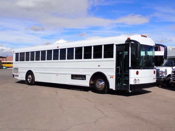 2009 Thomas Saf-T-Liner HDX MFSAB School Bus B17064
