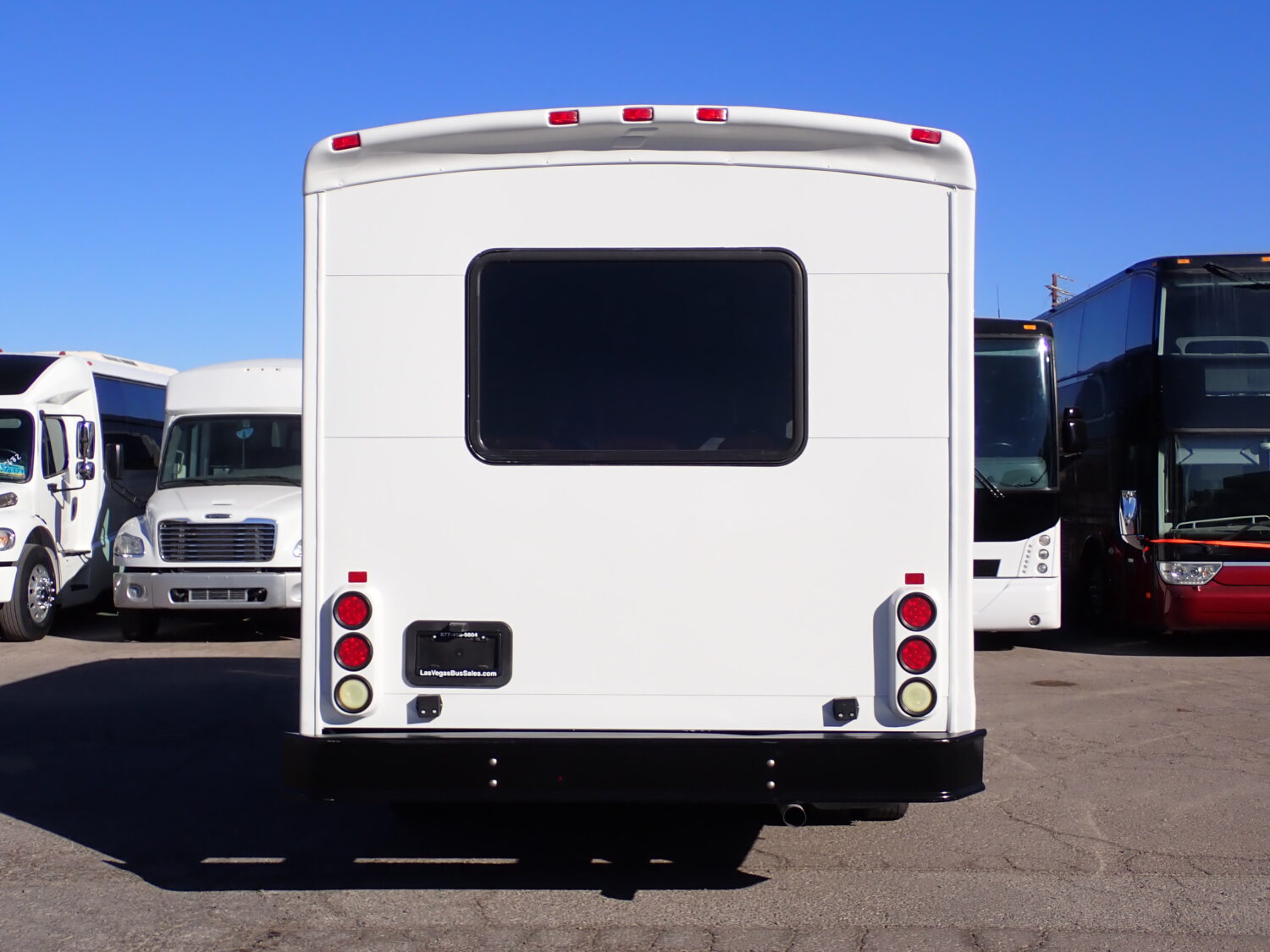 2010 Starcraft Allstar Shuttle Bus S00524 - Image 6