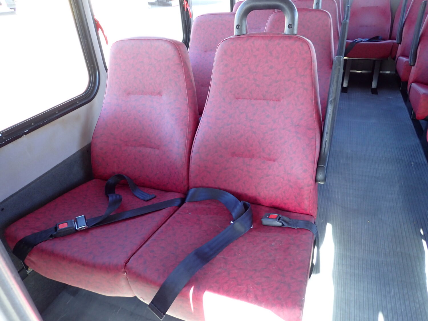 2010 Starcraft Allstar Shuttle Bus S00524 - Image 8