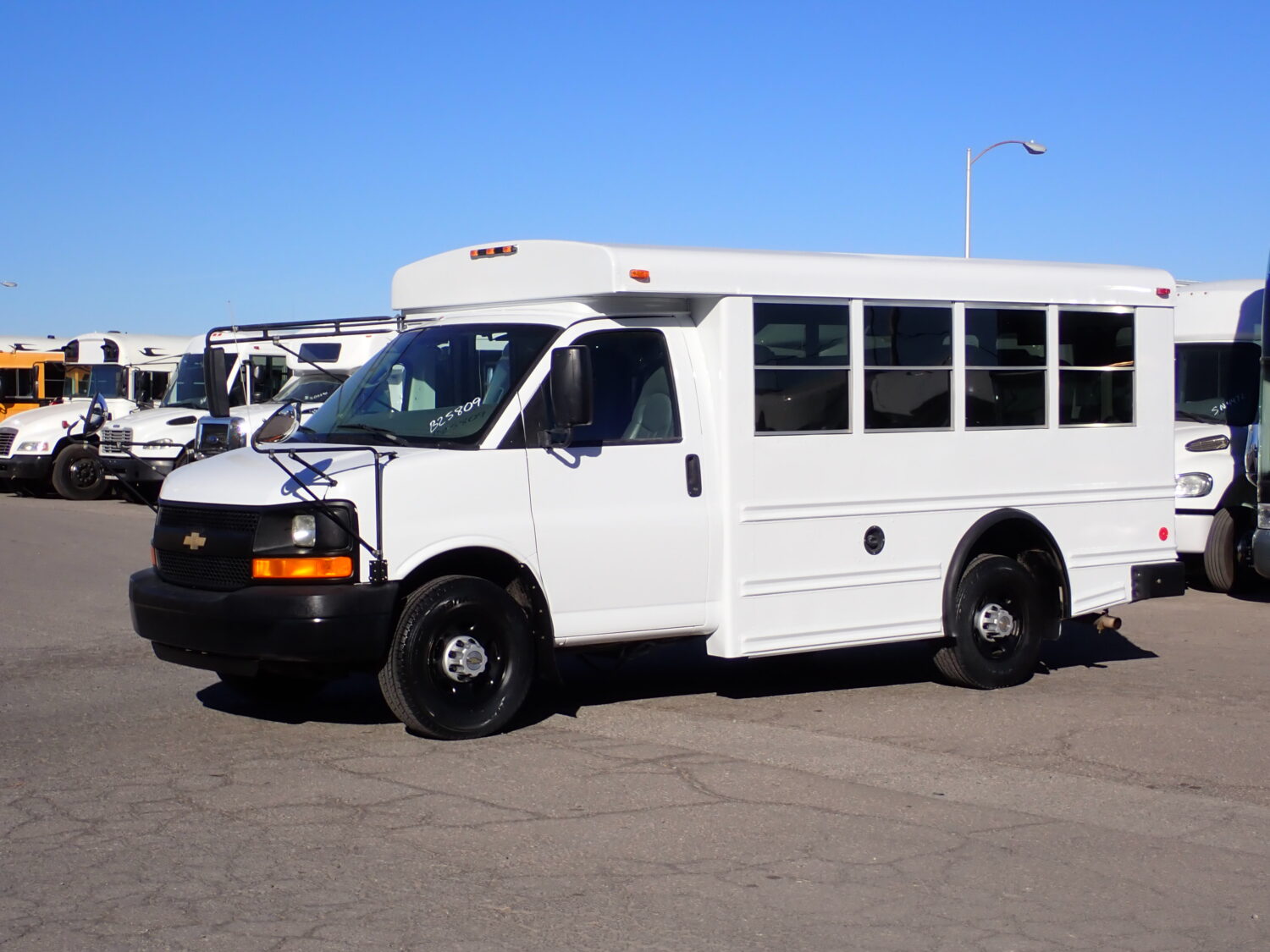 2007 Collins Bantam MFSAB Bus B25809 - Image 3